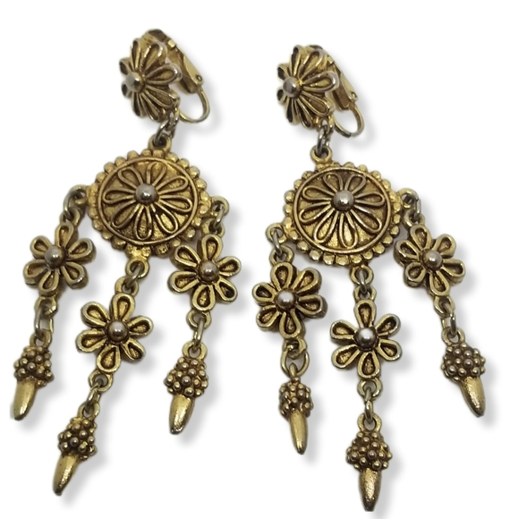 HATTIE CARNEGIE VINTAGE GOLDTONE FLOWER DESIGN CHANDELIER STATEMENT EARRINGS - Picture 3 of 7